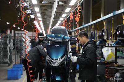 金箭迎春開門紅，汽車經銷商誠邀英才共創輝煌
